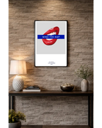 Mind the Gap  – London Lip Series - Metal Framed Poster Randello